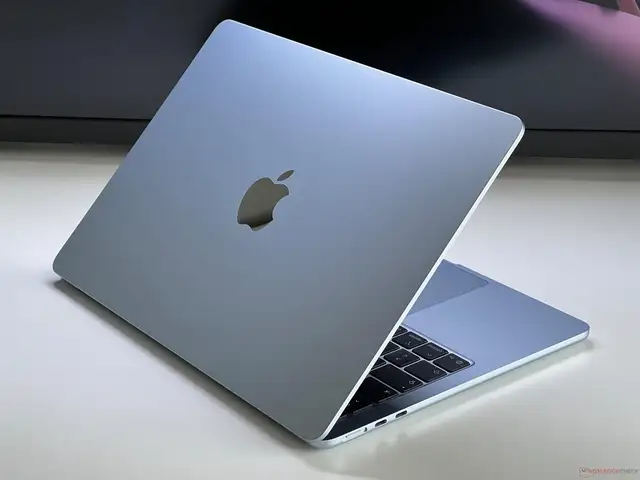 Ноутбук MacBook Air M4 16GB RAM | 256GB SSD на заказ, Худжанд