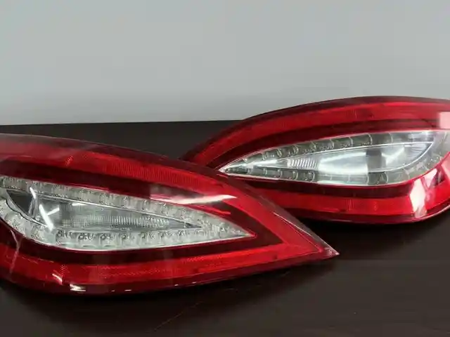 Фонарь задний Mercedes Benz w218 cls, Худжанд