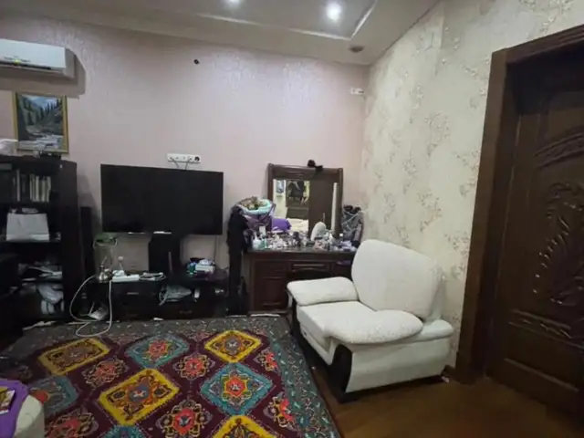 2-комн. квартира, 2 этаж, 150м², бустон, Худжанд