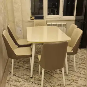 Стол и стулья, Душанбе