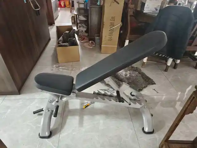 Скамья, Душанбе