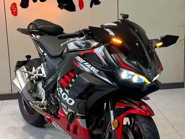 Мотоцикл Kawasaki, Душанбе