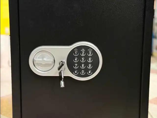 Сейф 40ev, Душанбе