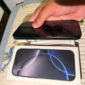 Apple iPhone 16 Pro, 256 gb, Black Titanium, Душанбе