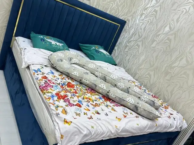 Кровать двуспальная, Душанбе