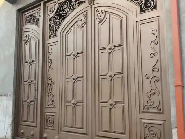 Дарвоза, Душанбе