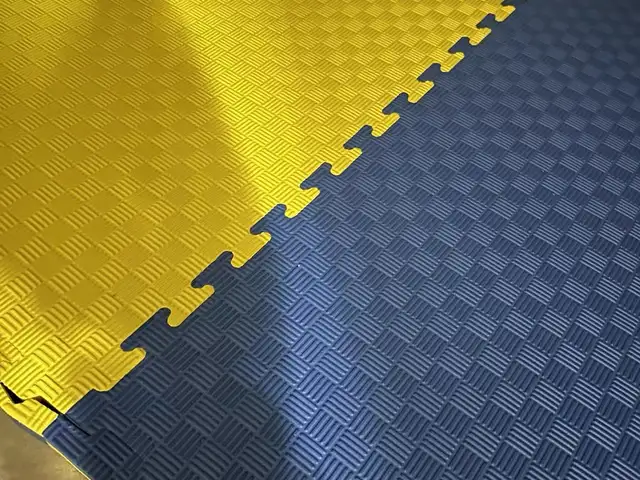 Мат для йоги, Душанбе