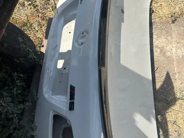 Багажник на BMW, Хуҷанд