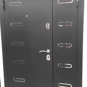 Дверь, Душанбе