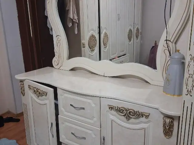 Трюмо, Душанбе