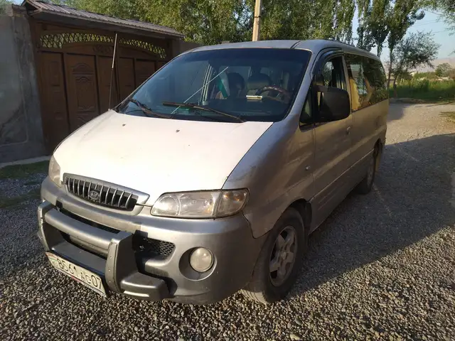 Микроавтобус Starex, 2001, Душанбе