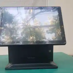 Сенсорный моноблок на кассу intel core I3,ssd64g,4g, 15'6, Хуҷанд