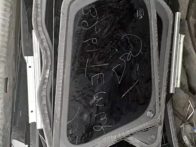 Задние тонированные стёкла от Toyota Fielder, Душанбе