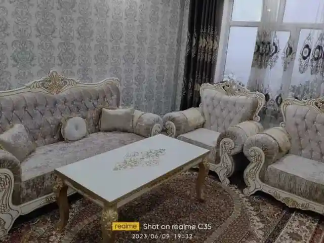 Диван с креслами, Душанбе