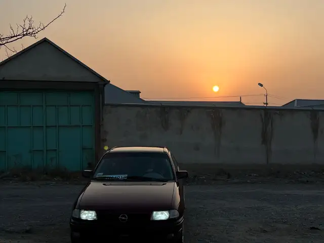 Opel Astra F