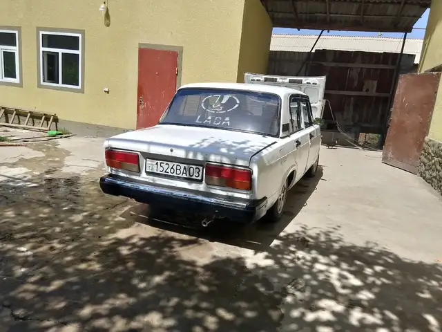 Lada (ВАЗ) 2107