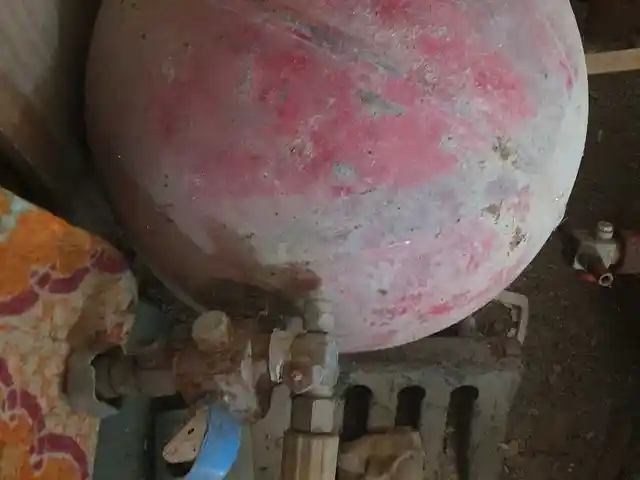 Газовый баллон шаровой, Худжанд