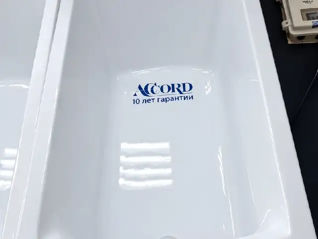 Акриловая ванна Acord 140/70, Душанбе