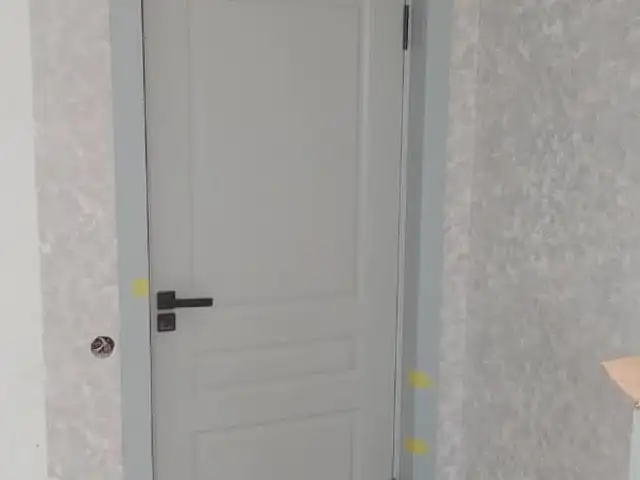 Дверь, Душанбе