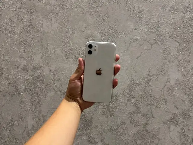 Apple iPhone 11, 128 gb, White, Хуҷанд