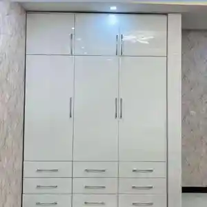 Шкаф, Душанбе
