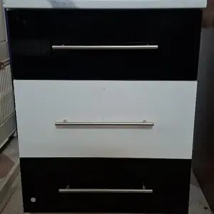 Комод, Худжанд