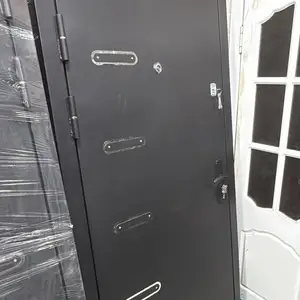 Входная дверь, Душанбе