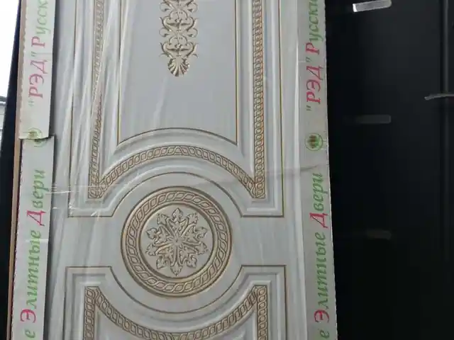 Дверь, Душанбе