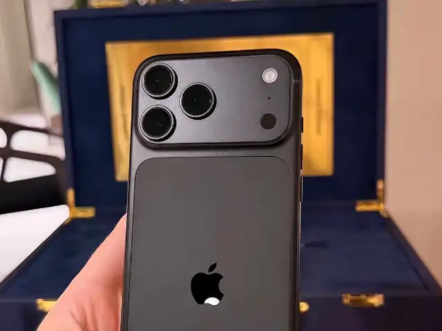 Apple iPhone 17 Pro Max, 512 gb, Silver дубликат, Душанбе