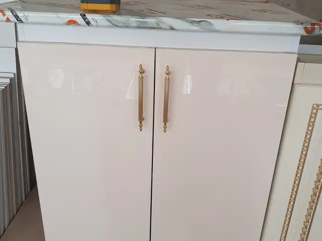 Кухонный шкафчик, Хуҷанд