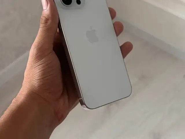 Apple iPhone 15 Pro Max, 256 gb, White Titanium, Душанбе