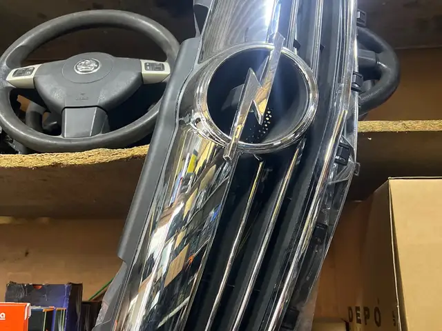 Облицовка от Opel Zafira B, Худжанд