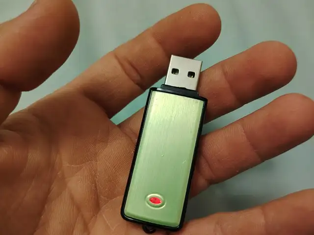 Диктофон флешка USB X09 с шумоподавлением, Душанбе