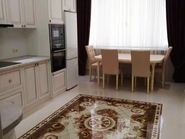 2-комн. квартира, 9 этаж, 90м², Водонасос, Душанбе