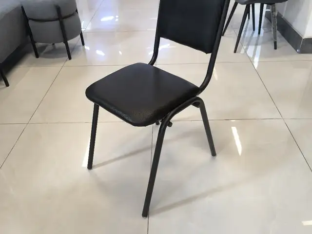 Стулья, Душанбе