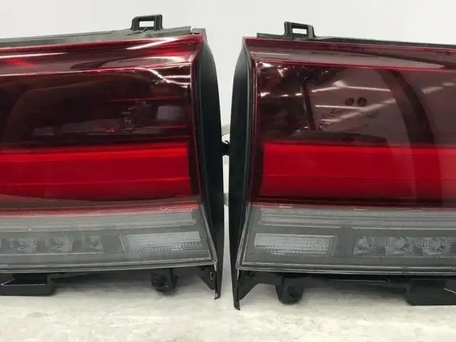 Задние стоп фары от LC300, Душанбе