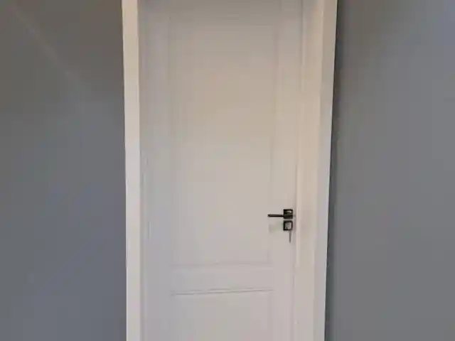 Дверь, Душанбе
