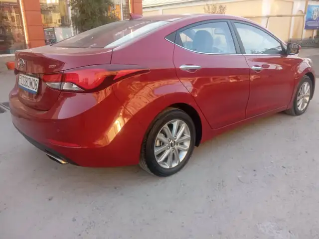 Hyundai Avante, 2015, Душанбе - 2