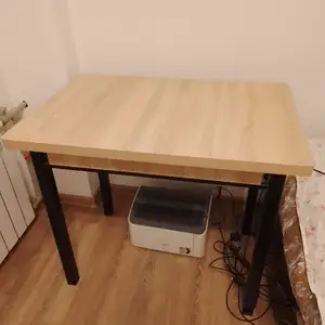 Cтол, Душанбе