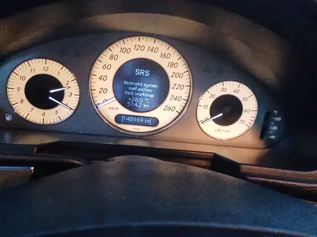Mercedes-Benz E class, 2007, Яван - 7