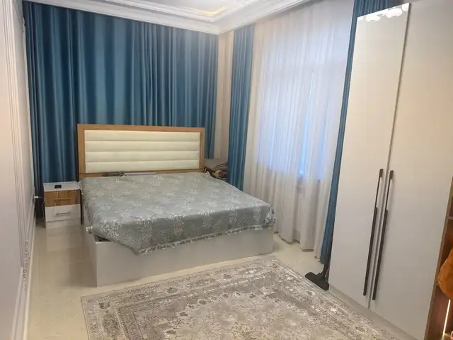 2-комн. квартира, 3 этаж, 78м², Исмоили Сомони, Душанбе