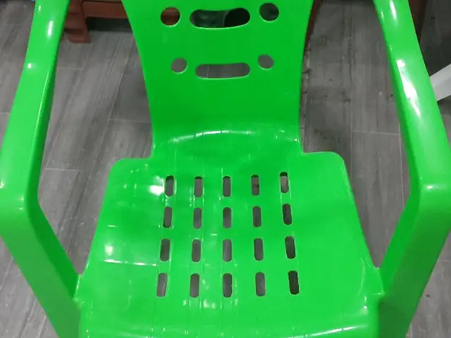 Стул, Душанбе