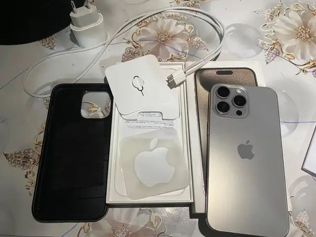 Apple iPhone 15 Pro Max, 256 gb, Natural Titanium, Душанбе