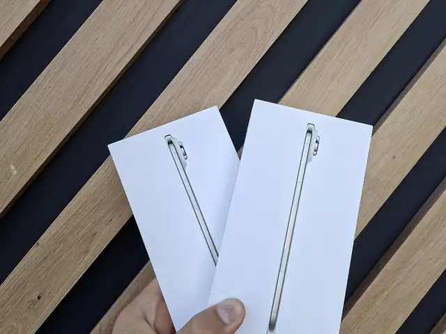 Apple iPhone Air, 256 gb, Light Gold, Худжанд