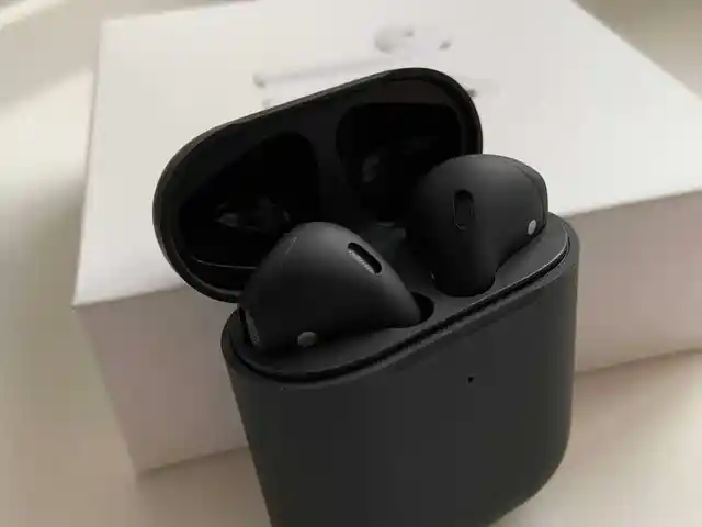 Беспроводные наушники AirPods 2 black, Душанбе