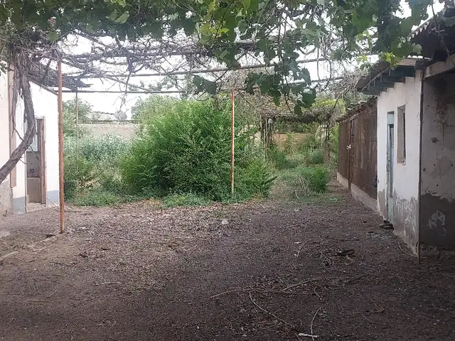 1 этажн. 5-комн. дом, 19 соток, поселок комсамольский, Гулистон (Кайраккум)