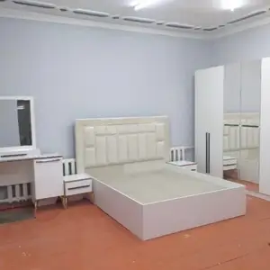Спальный гарнитур, Душанбе