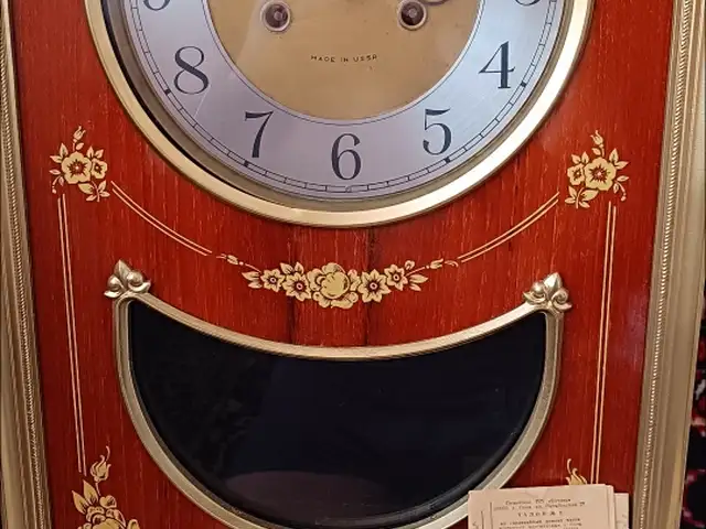 Часы, Худжанд