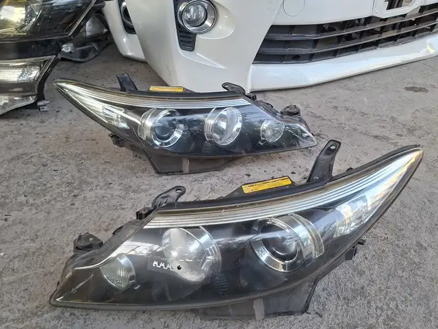 Передние фары от Toyota Estima, Душанбе