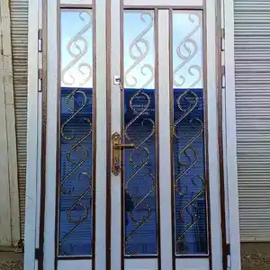 Дверь, Душанбе
